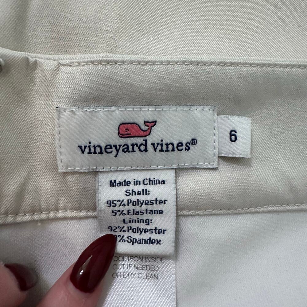 Vineyard Vines light beige mini skort size 6 - Picture 5 of 8